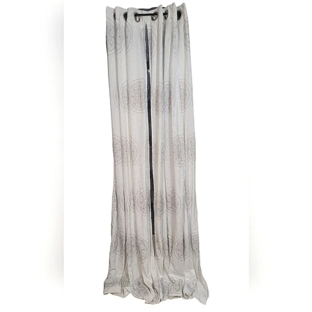 Pair of Wendy Bellisimo Curtains